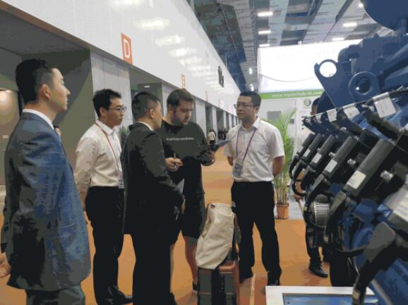 好消息！第133屆廣交會(huì)現(xiàn)場(chǎng)玉柴船電動(dòng)力產(chǎn)品達(dá)成訂單近200臺(tái)！