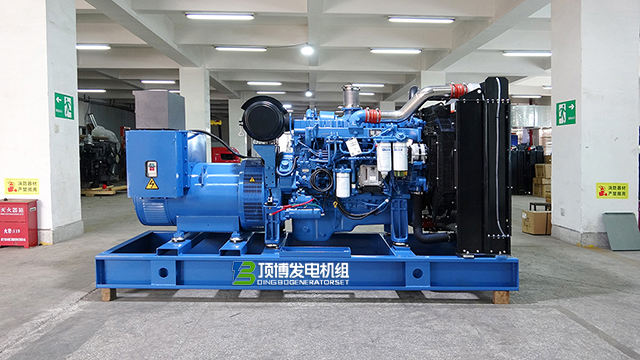 引領風電行業的創新合作:郴州湘水天塘山風力發電有限公司引進頂博300kw柴油發電機組,打造綠色能源新標桿